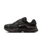 WHQ7901 W V5 RNR 001BLK/BLK 695780-0003