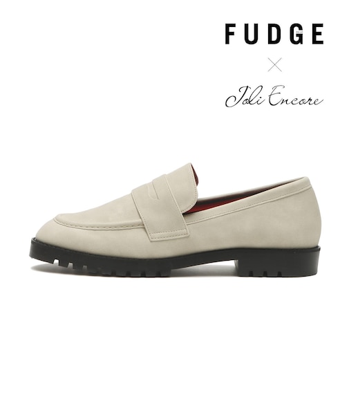 JE-2014(FUDGE)　puff step2　Milk White　703833-0002