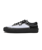 V102CF PTT　RATT　BLACK/WHITE　705929-0001