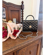 SUNNY MOTIF キルティングショルダーBAG