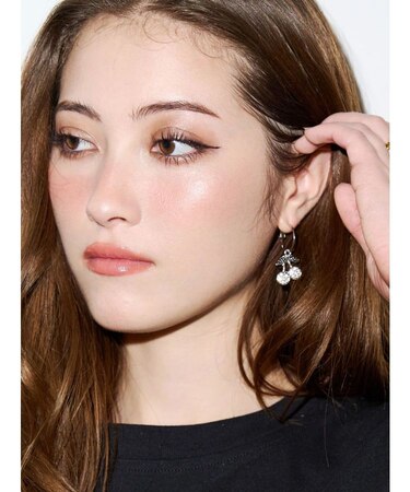 CHERRY ピアス