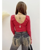 BACK CHARM ロングスリーブトップス