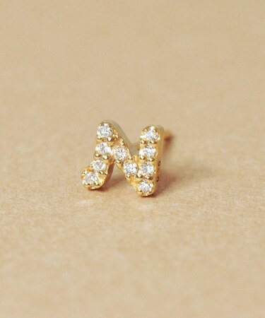 K18/10ダイヤモンド ハーフピアス イニシャル『N』( YG)