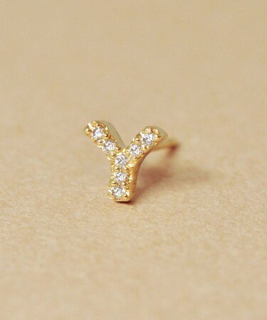 K18/10ダイヤモンド ハーフピアス イニシャル『Y』( YG)