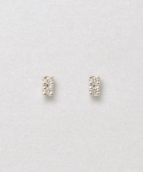 [ セカンドピアス] Pt ダイヤモンド2石バーピアス0. 04ct