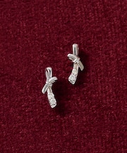 K14・K10 ダイヤモンドピアス タイニーボウ(WG)