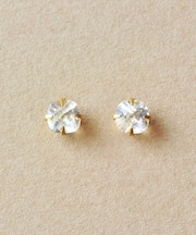 [ セカンドピアス]K18ブルームーンストーン　フレンチカットピアス