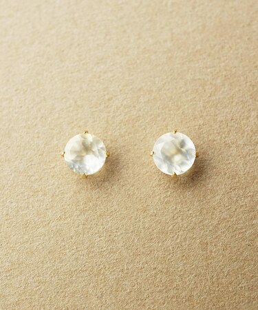 [ セカンドピアス]K18 ムーンストーンピアス(4mm)