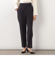 テーパードパンツ