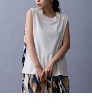 バック柄プリントスリーブレスTシャツ
