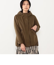 蓄熱中綿入りフーデッドブルゾン