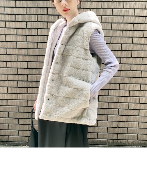 リバーシブルファーベスト