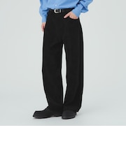 フェイクレザー ワイドストレートパンツ