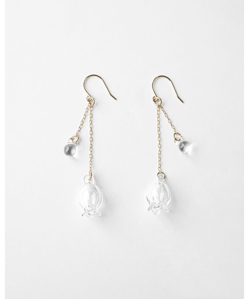 ピアス リリー