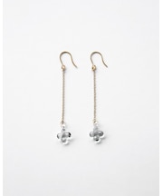 ピアス アジサイ グレー