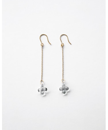 ピアス アジサイ グレー
