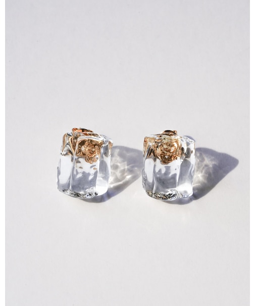 ピアス グレイシア