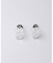 ピアス ウスライ NF