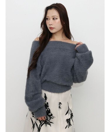 ミニシャギーオフショルニット