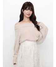 ミニシャギーオフショルニット