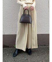 ラインドレープパンツ