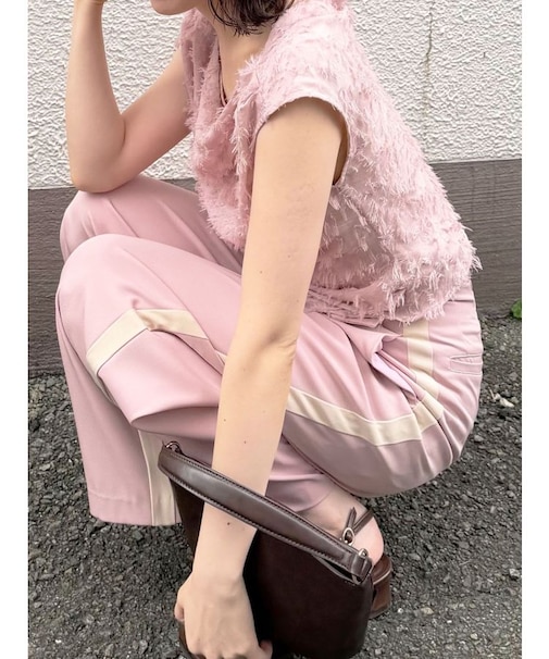 フロントジップラインパンツ