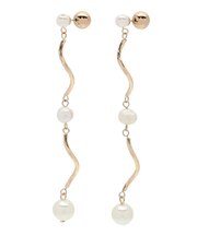 LADYツイストフェイクパールピアス