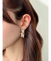 パールニュアンスピアス