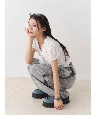 ロゴルーズスウェットパンツ
