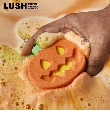 LUSH パンキン ナンキン バスボム 入浴剤 ハロウィン 数量限定 ギフト プレゼント カボチャ フルーティー 香り お風呂 保湿 癒やし コスメ ラッシュ 公式