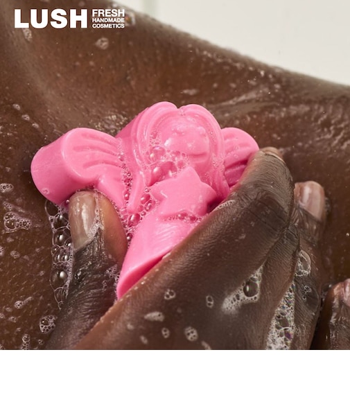 LUSH スノーフェアリー シャワージェリー ボディソープ クリスマス 数量限定 ギフト プレゼント ゼリー状 スキンケア 保湿 ラッシュ 公式