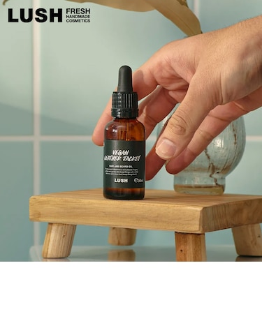 LUSH ヴィーガンレザージャケット ヘア&ビアードオイル 父の日 2026 限定 ヘアオイル スタイリング ヴィーガン 自然派 コスメ ラッシュ 公式