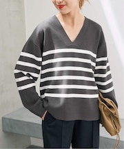 《WEB限定カラー有り》ボーダーVネックニットプルオーバー