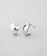シルバー オーバーラッププレートピアス