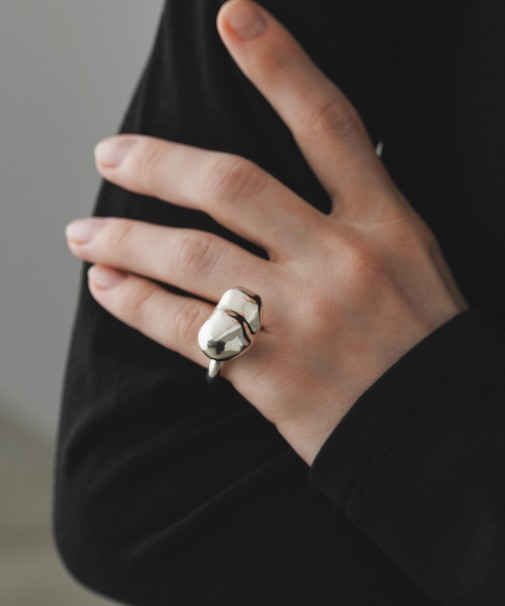 【EMOELLE】pearl shaped silver ring