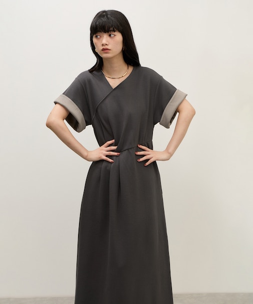 【WEB限定】アシンメトリータックワンピース