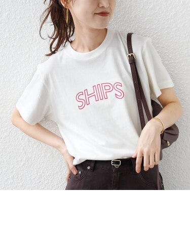 【累計販売数9万枚突破!!】【WEB限定】 SHIPS ラウンド プリント ロゴ TEE