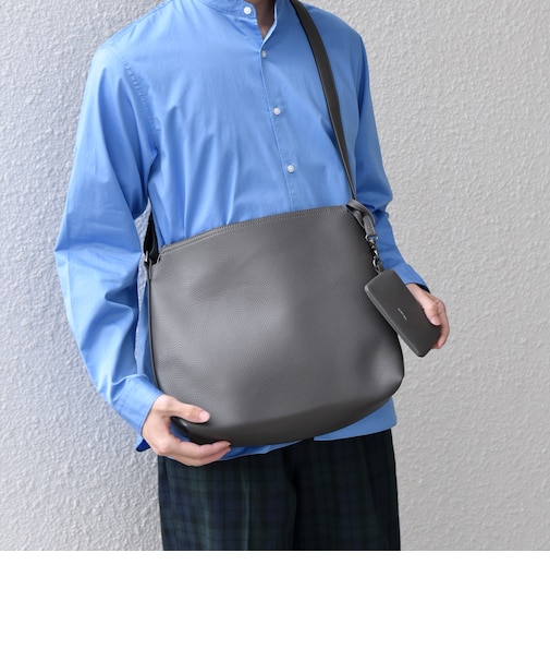 スプリット レザー ジップ ショルダーバッグ (カードケース付き) 26SS◇