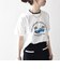 【SHIPS any別注】Collegiate Pacific:〈洗濯機可能〉V ガゼット プリント & 刺繍 Tシャツ