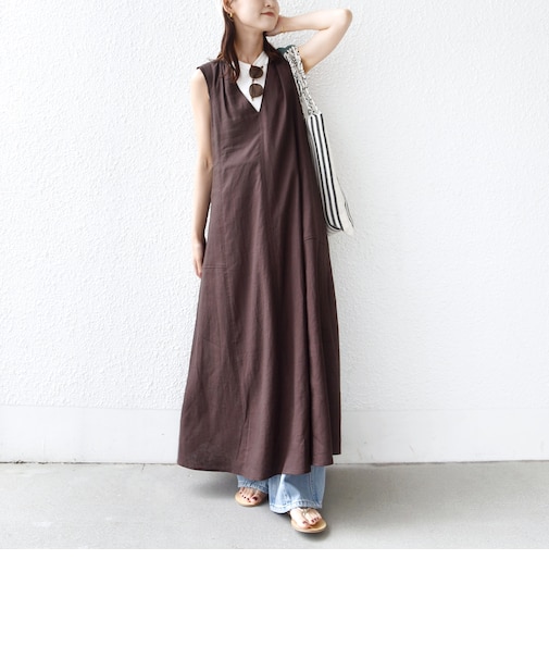 【WEB限定】〈手洗い可能〉レーヨン 麻 ステッチ デザイン Vネック ワンピース