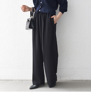 《予約》〈洗濯機可能〉ウールライク セミ ワイド イージー パンツ［NAVY BLUE］