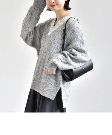 《予約》【WEB限定】〈手洗い可能〉レース ネック ラメ ケーブル Vネック ニット