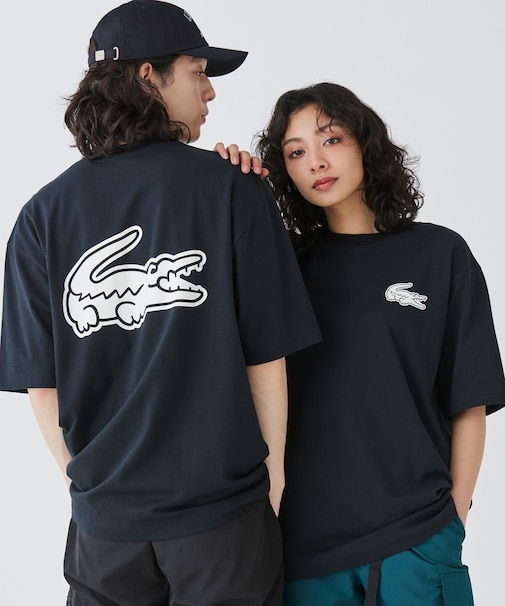 【オンライン限定】LACOSTE オーバーサイズ バック プリント Tシャツ