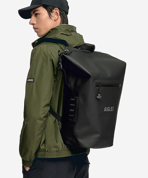 防水 トラベルドライ バックパック25L