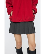 LOW SLUNG PLEATED MINI スカート