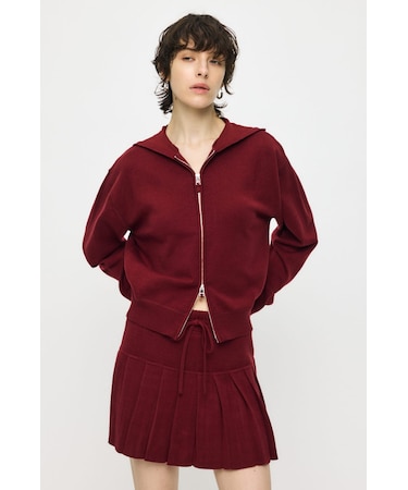 ZIP UP PARKA & PLEATED ミニスカート