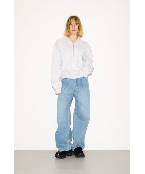 【THROW】ZIP COLLAR SW トップス