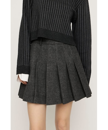 PLEATS ショートスカート