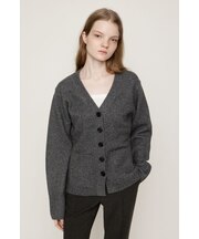 【SNSで話題!】V NECK BUTTON カーディガン