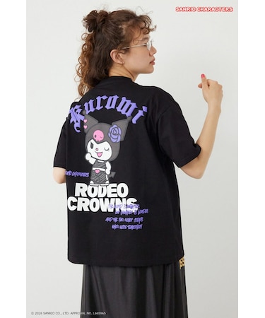 【UNISEX】(サンリオキャラクターズ) パターンモチーフTシャツ